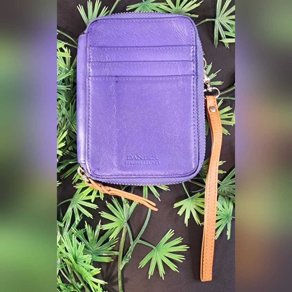 Danier - Genuine Leather Wristlet Wallet
